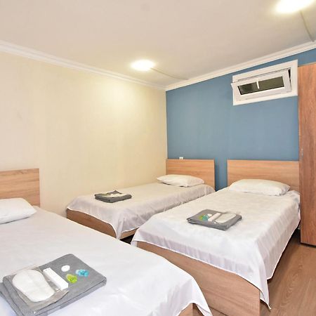 Aaaa Hotel Yerevan Luaran gambar