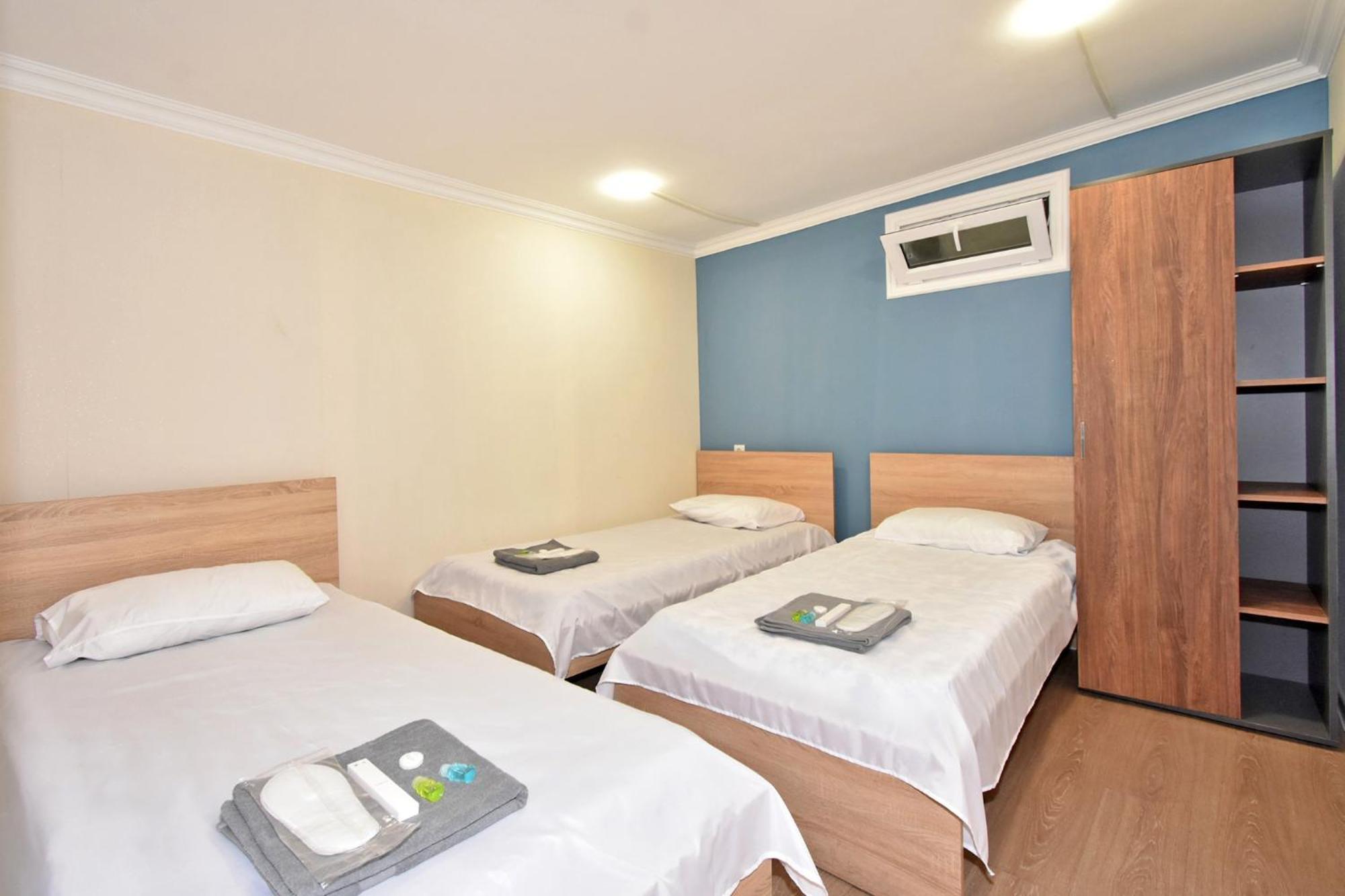 Aaaa Hotel Yerevan Luaran gambar